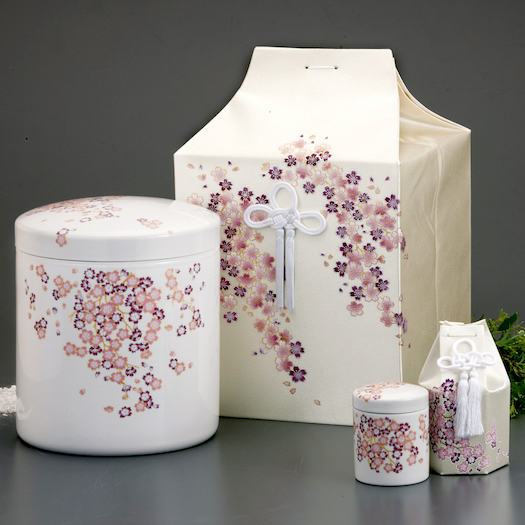 白みやび桜