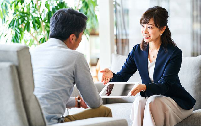 株式会社FPパートナーのマネードクターは、デリケートな話も自宅でじっくりFP相談。