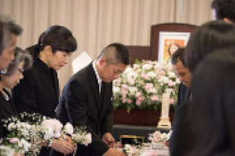 告別式