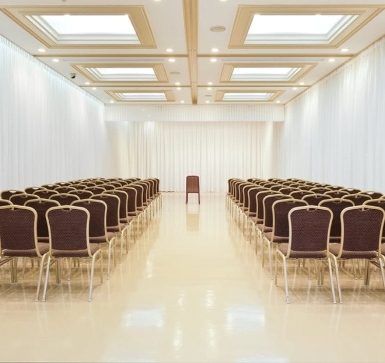 【公式】東京博善・桐ヶ谷斎場(品川区)での葬儀は「東京博善のお葬式」にお任せください 【公式】東京博善・桐ヶ谷斎場(品川区)での葬儀は「東京博善のお葬式」にお任せください